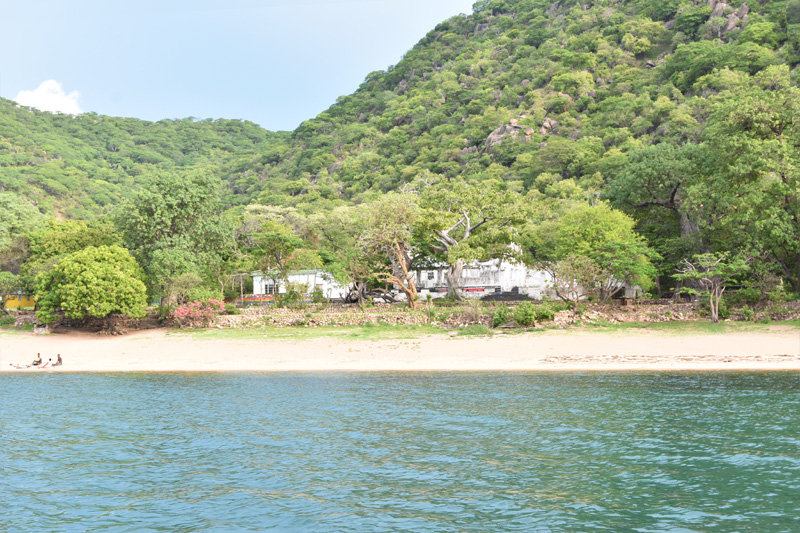 Ruins of Golden Sands Hotel
